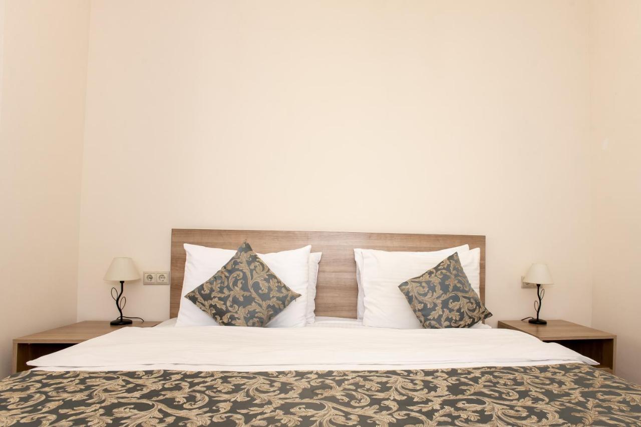 D&H Group Apartment Yerevan Luaran gambar