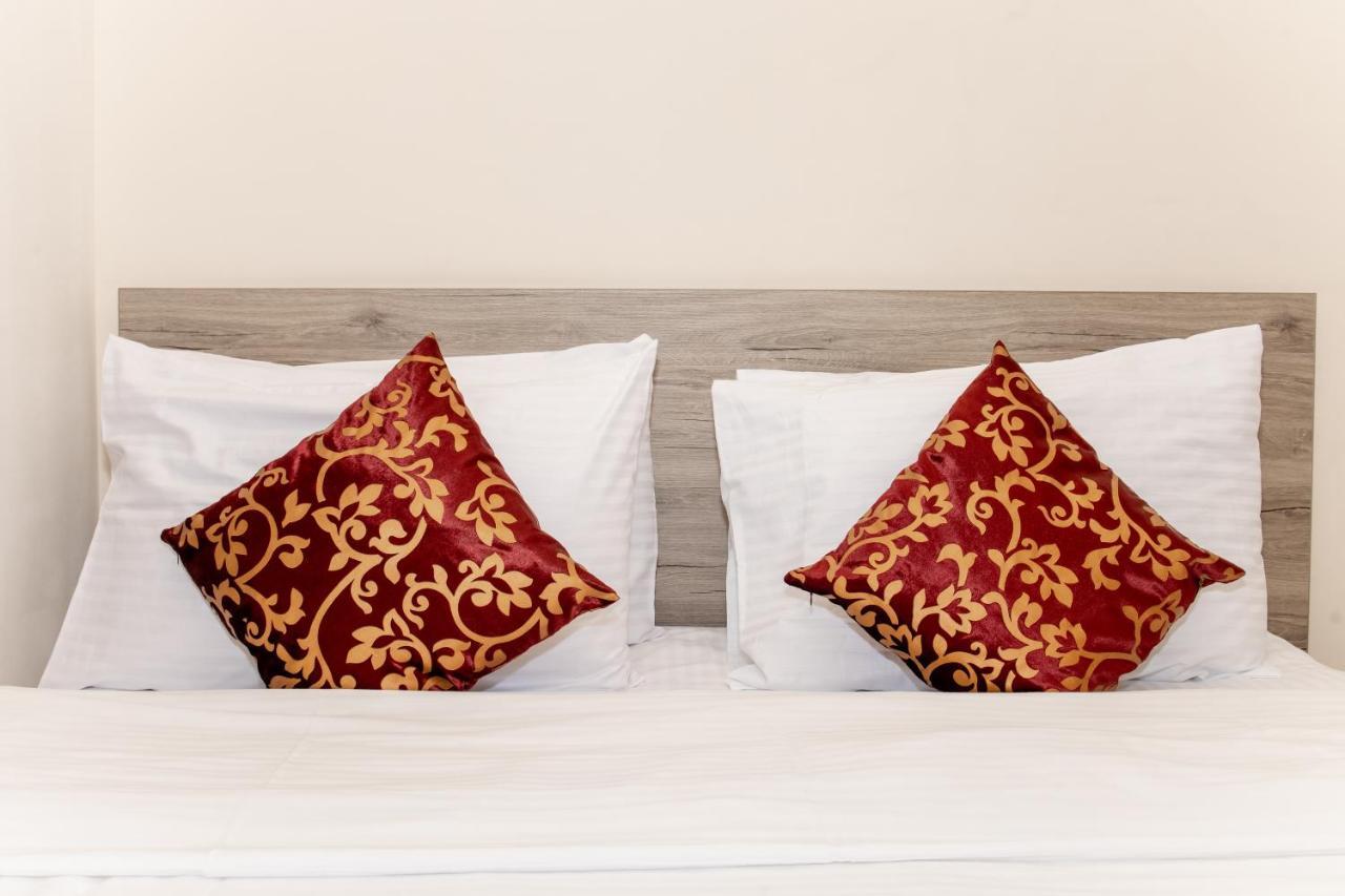 D&H Group Apartment Yerevan Luaran gambar